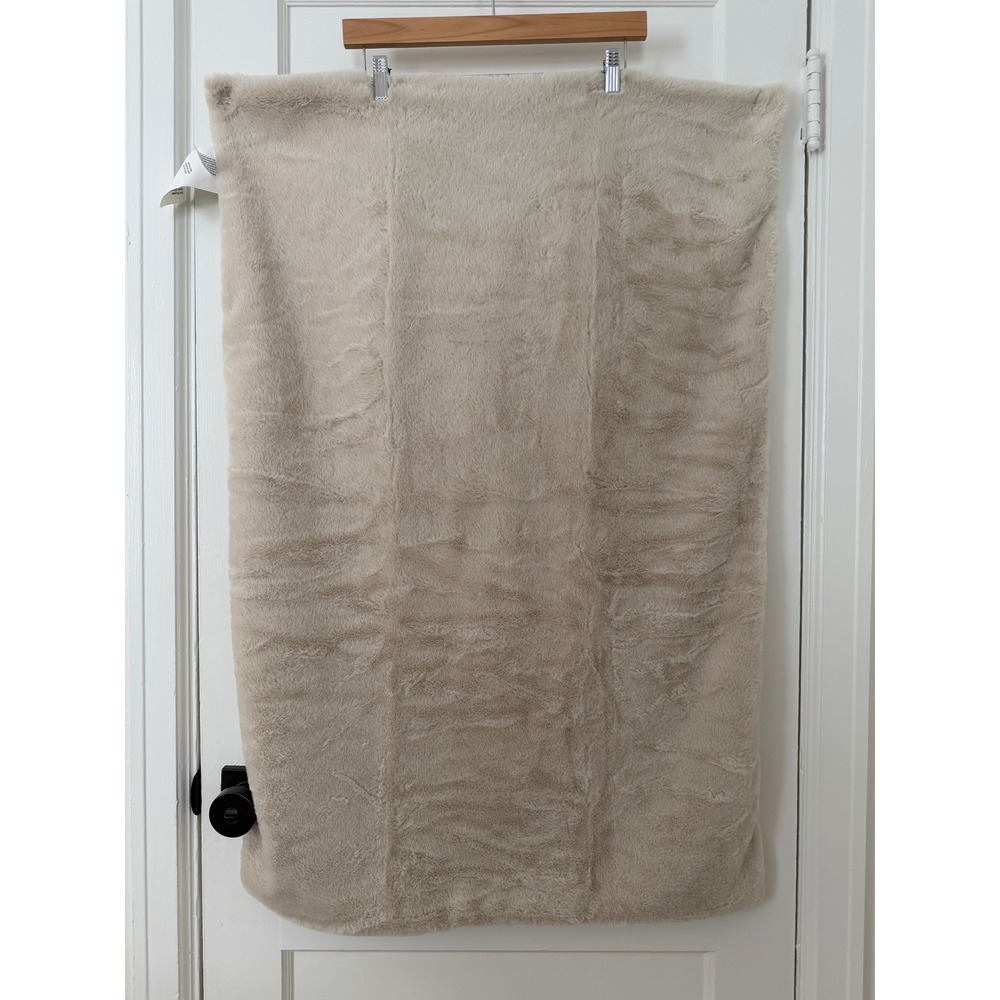 Pottery Barn Kids Faux Fur Baby Stroller Blanket Tan Beige Plush 40x26